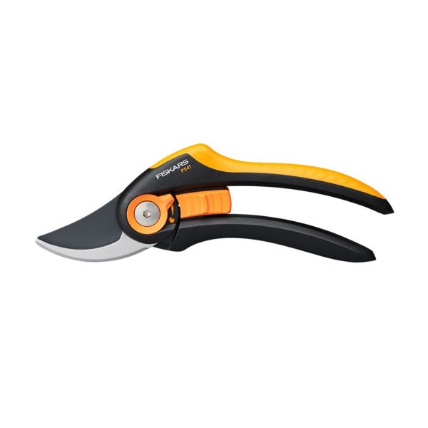 Fiskars sekatorius prasilenkiančiais ašmenimis Plus Smartfit P541. 1057169