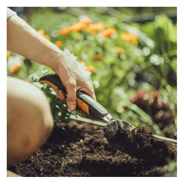 Fiskars sodo kastuvėlis Xact 1027043
