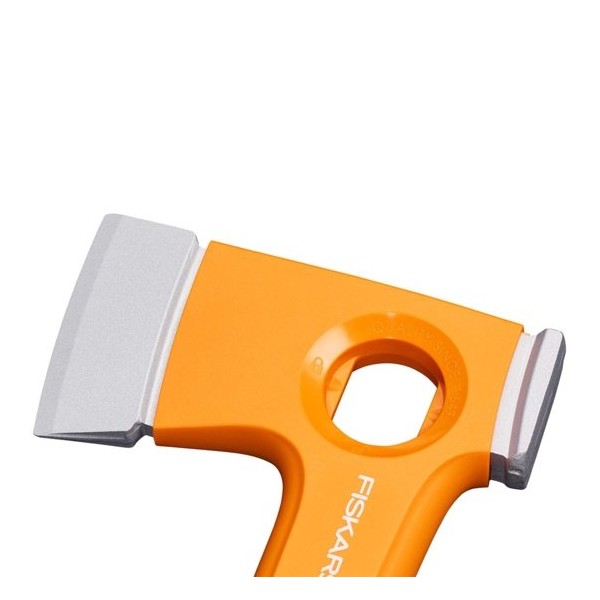 Fiskars X-seeria X13 kirve