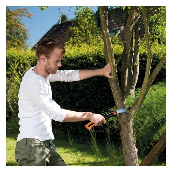 Fiskars oksasaag. L SW7