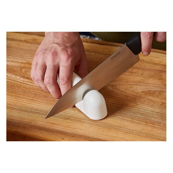 Fiskars Roll-Sharp™ peilių galąstuvas